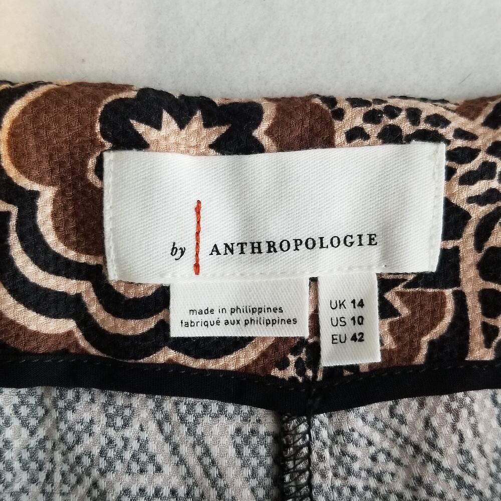 By Anthropologie Drapey Flare Leg Pants, Size 10 - Picture 5 of 11